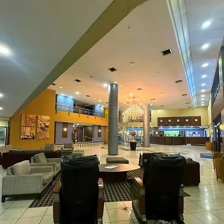 Beira Mar-iate Plaza Fortaleza (Ceara)