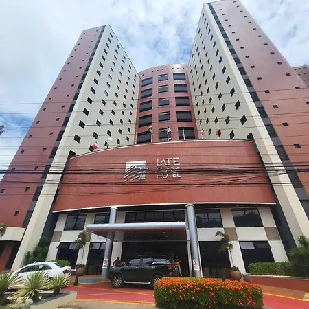 Beira Mar-iate Plaza Fortaleza (Ceara)