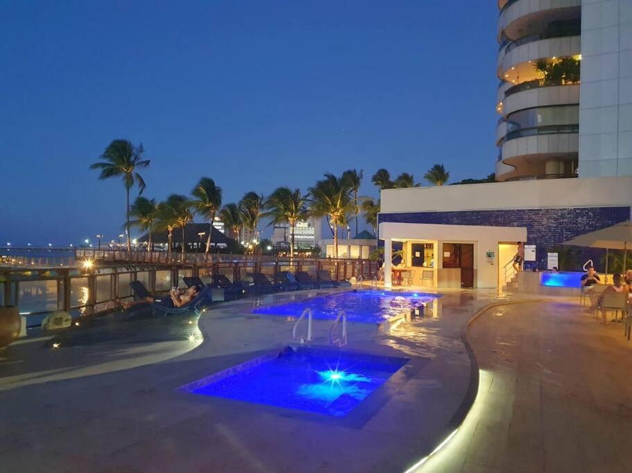 Beira Mar-iate Plaza Apartamento